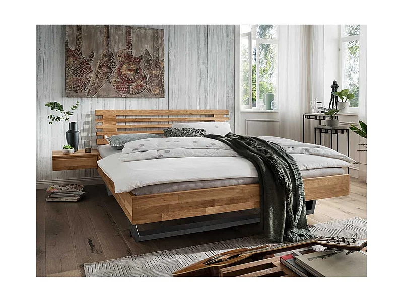 Modernes Bett aus Wildeiche Massivholz zwei Nachtkommoden (dreiteilig)