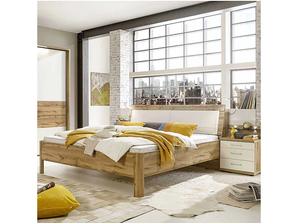 Komfortbett in Eiche Weiß Nachtkommoden (dreiteilig)