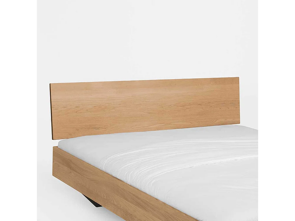 Bett aus Wildeiche Massivholz schwebend (dreiteilig)