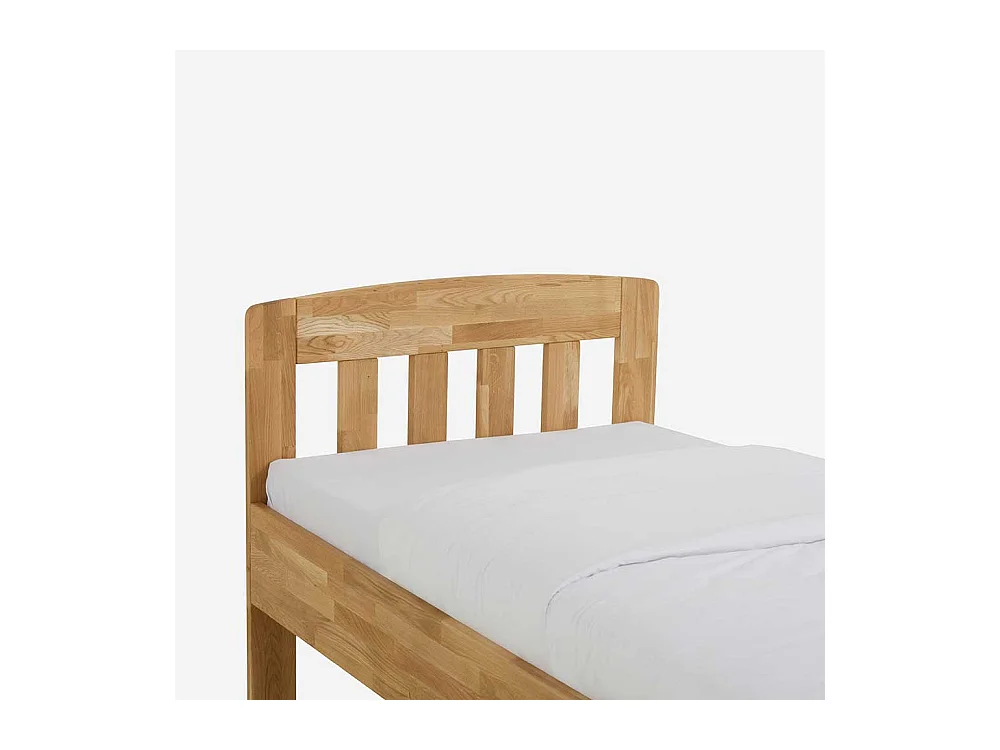 Einzelbett aus Wildeiche Massivholz honigfarben geölt