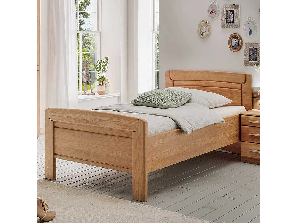 Seniorenbett aus Eiche teilmassiv Nachtkommode (zweiteilig)