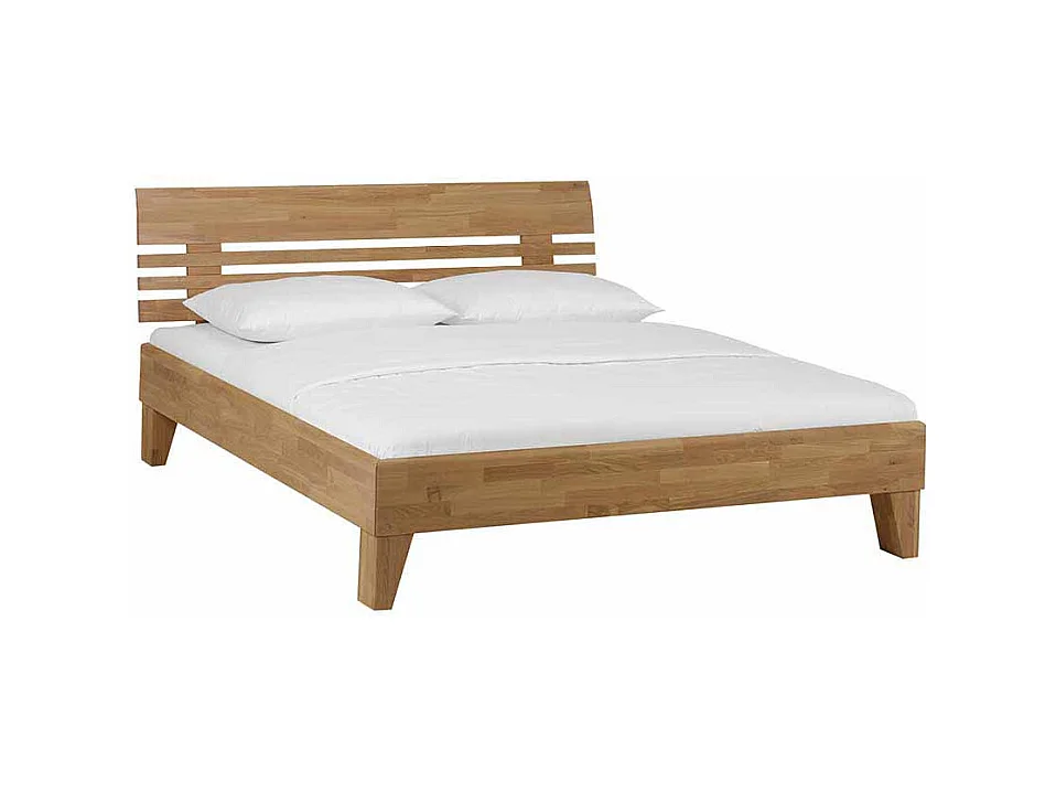 Schlafzimmer Bett aus Wildeiche massiv geölt