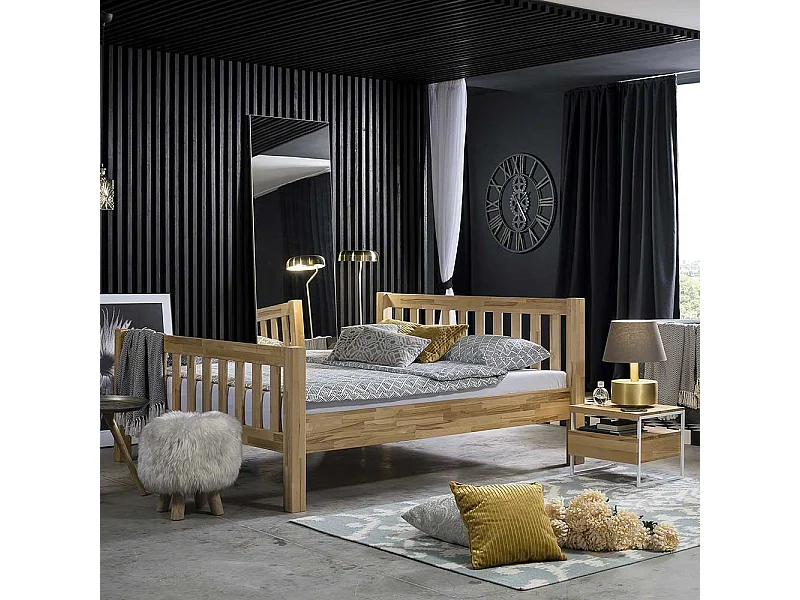 Bett aus Kernbuche massiv mit Nachttischen (dreiteilig)