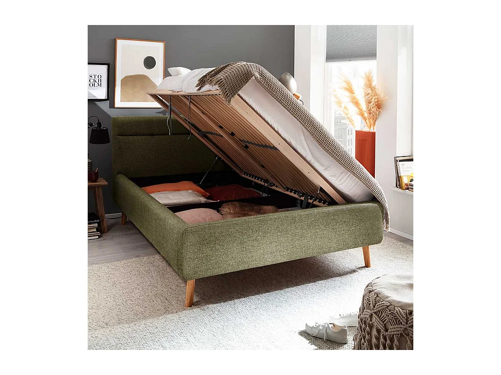 Gepolstertes Bett Skandi Grün mit Vierfußgestell aus Holz Eichefarben