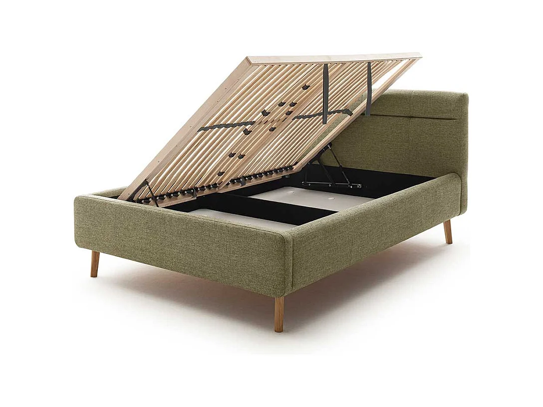 Gepolstertes Bett Skandi Grün mit Vierfußgestell aus Holz Eichefarben