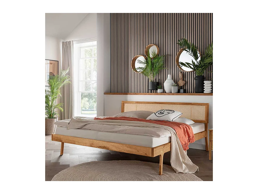 Massivholzbett mit Geflecht aus Wildeiche und Rattan Skandi Design