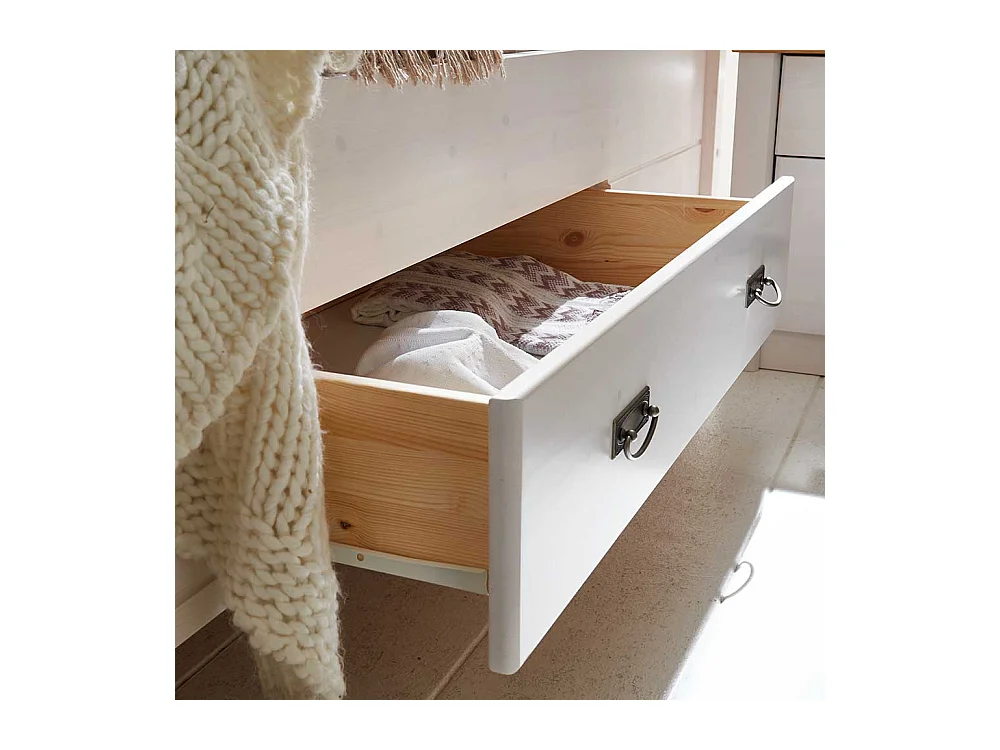 Landhausbett in Weiß Kiefer teilmassiv Nachtkommoden (dreiteilig)