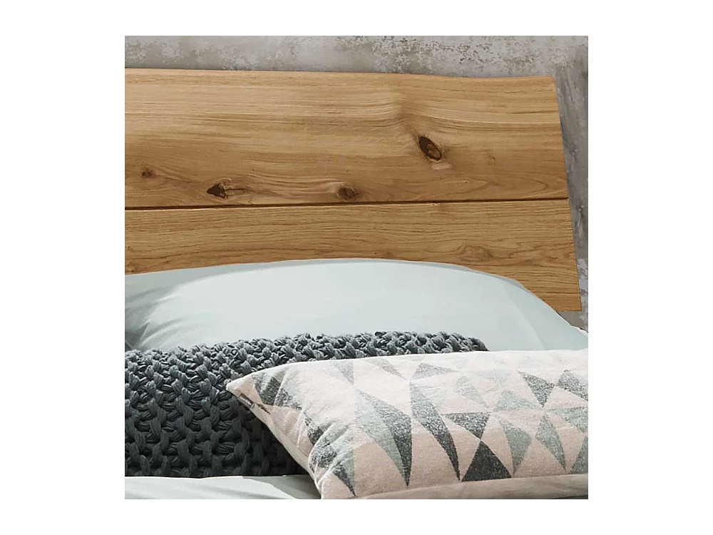 Naturholzbett aus Wildeiche Bettkasten
