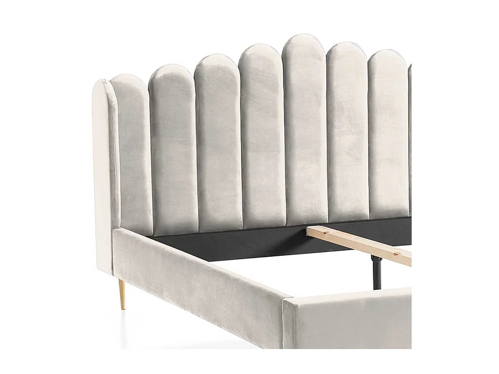 Samt Polsterbett in Beige Metallgestell Goldfarben