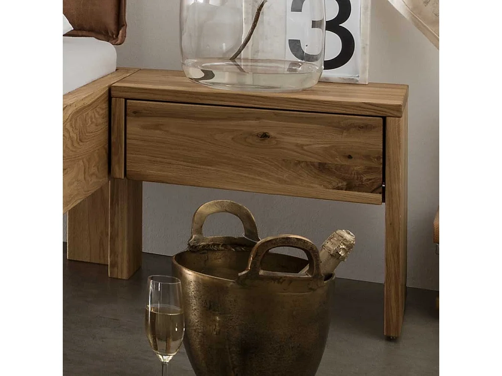 Massivholzbett inklusive zwei Nachtkommoden Wildeiche (dreiteilig)