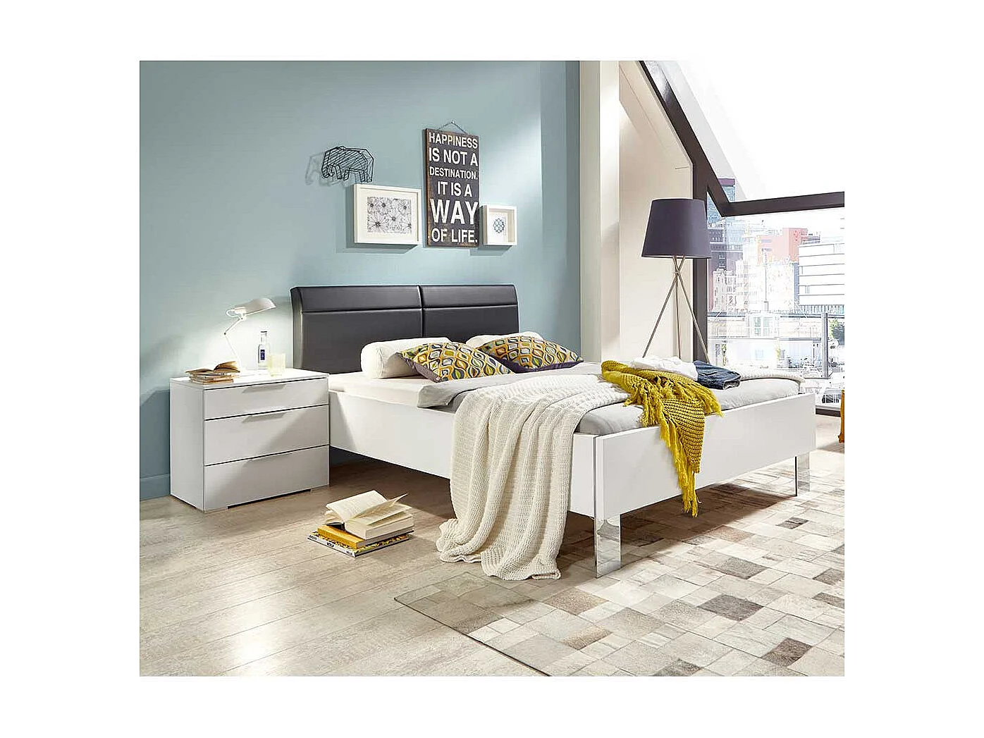 Großes Bett in modernem Design Weiß und Dunkelgrau