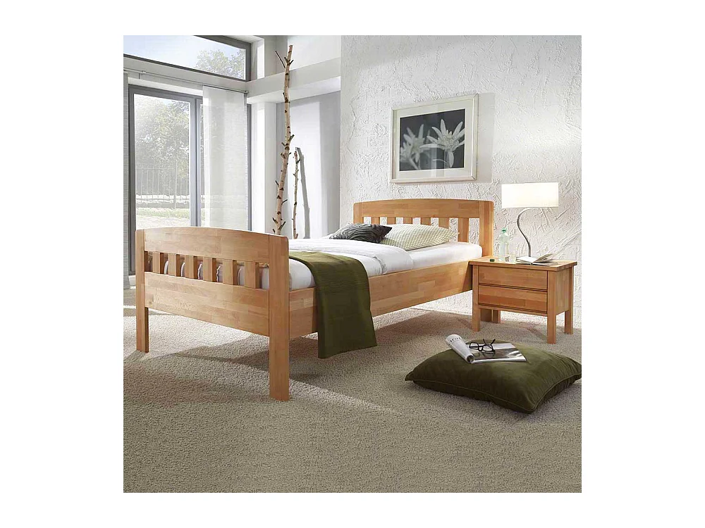 Komfortbett aus Kernbuche Massivholz mit Nachttisch (zweiteilig)
