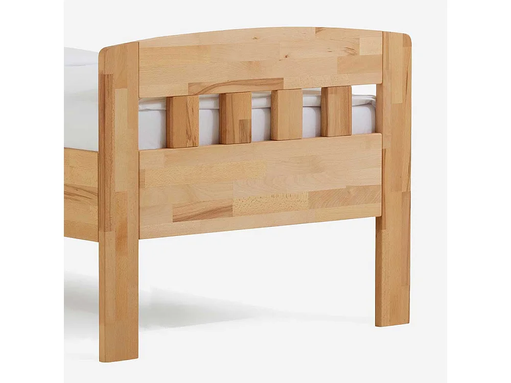 Komfortbett aus Kernbuche Massivholz mit Nachttisch (zweiteilig)