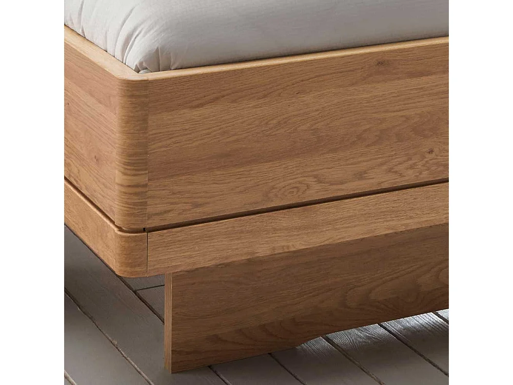 Komfortbett in Beige und Eiche teilmassiv Made in Germany