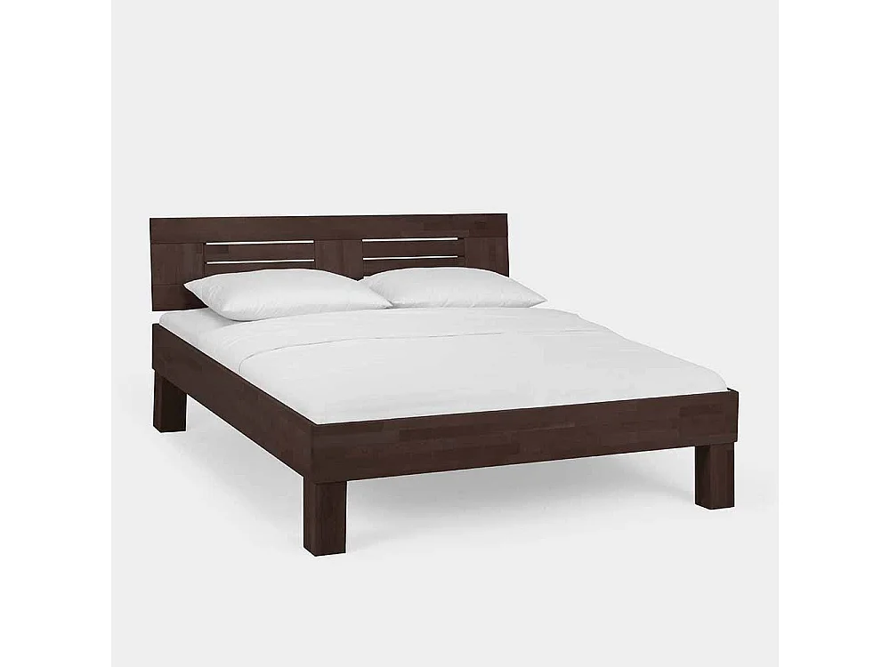 Massivholz Bett in Wengefarben Buche lackiert