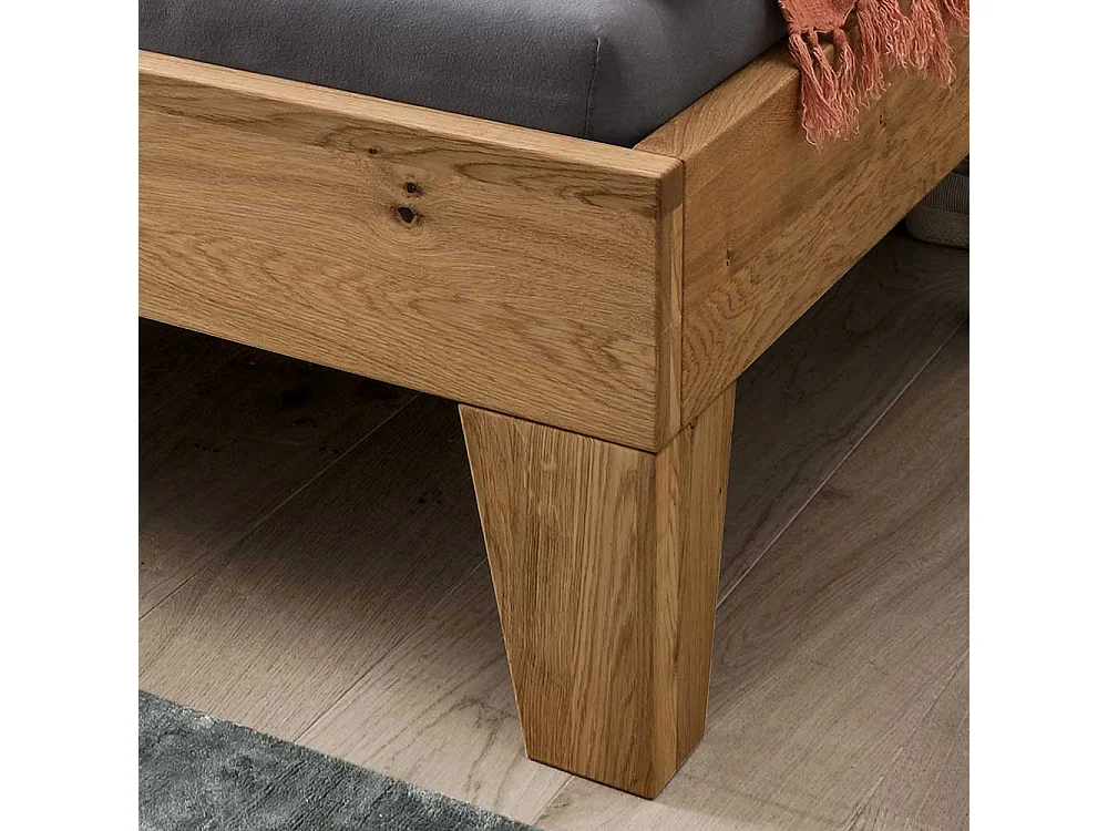 Naturholzbett Wildeiche Oberfläche geölt 45 cm Einstiegshöhe