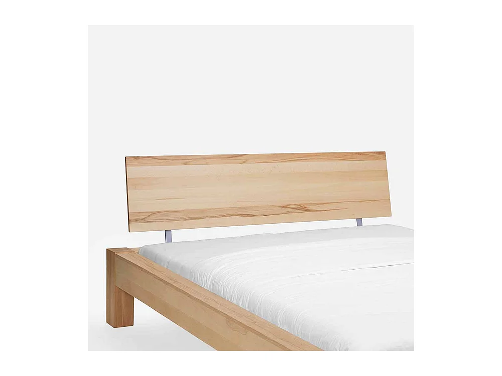 Holz Bett aus Kernbuche massiv geölt