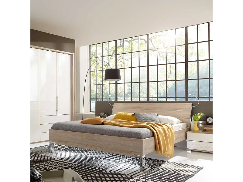 Bett in Eiche Sägerau modern