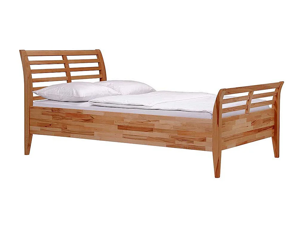 Massives Holzbett in Kernbuchefarben Landhausstil