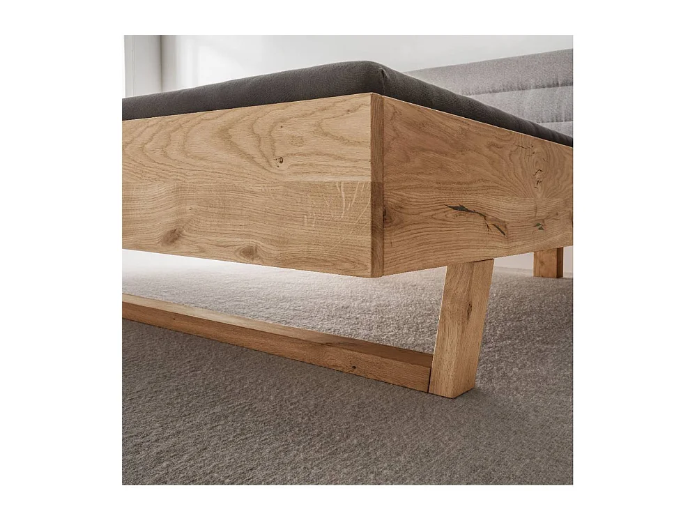 Doppelbett Holzbett in Wildeichefarben Kufengestell aus Holz