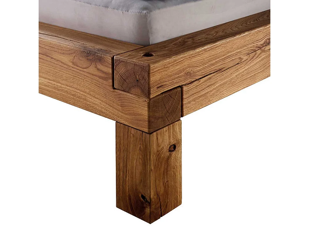 Balkenbett aus Wildeiche Massivholz Nachtkonsolen (dreiteilig)