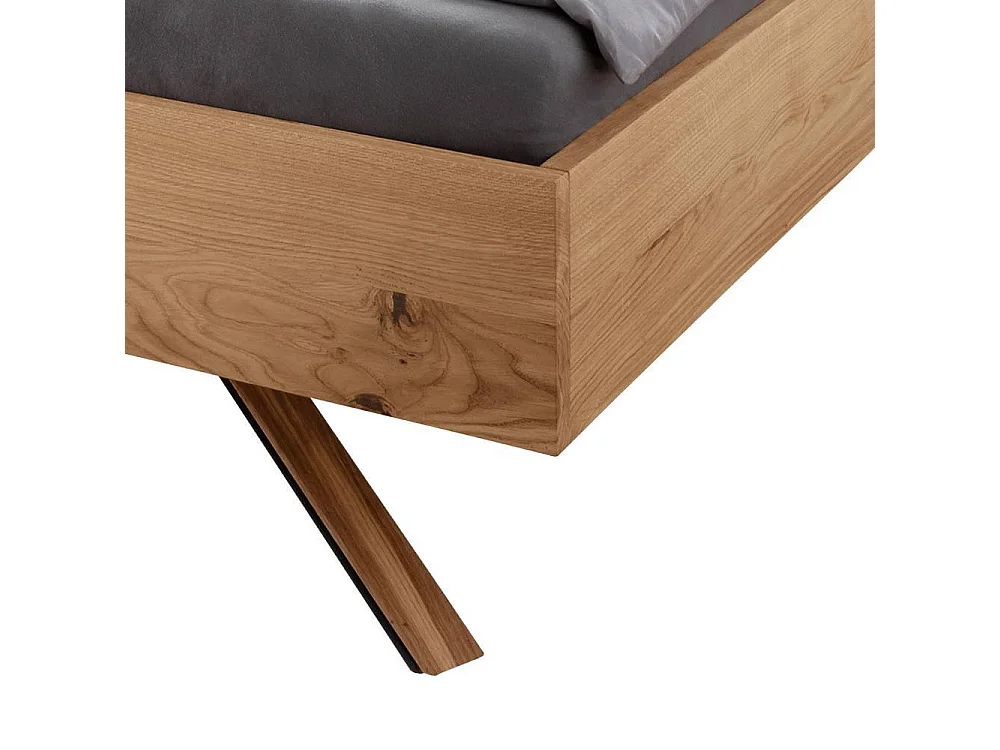 Massivholzbettgestell Echtholzbett geölt in Wildeichefarben