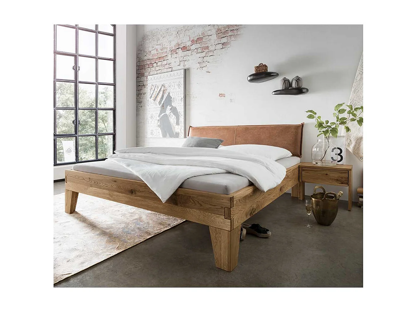 Massivholzbett inklusive zwei Nachtkommoden Wildeiche (dreiteilig)
