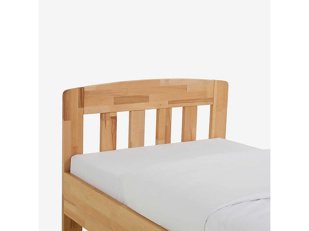 Bett mit Komforthöhe Kernbuche massiv