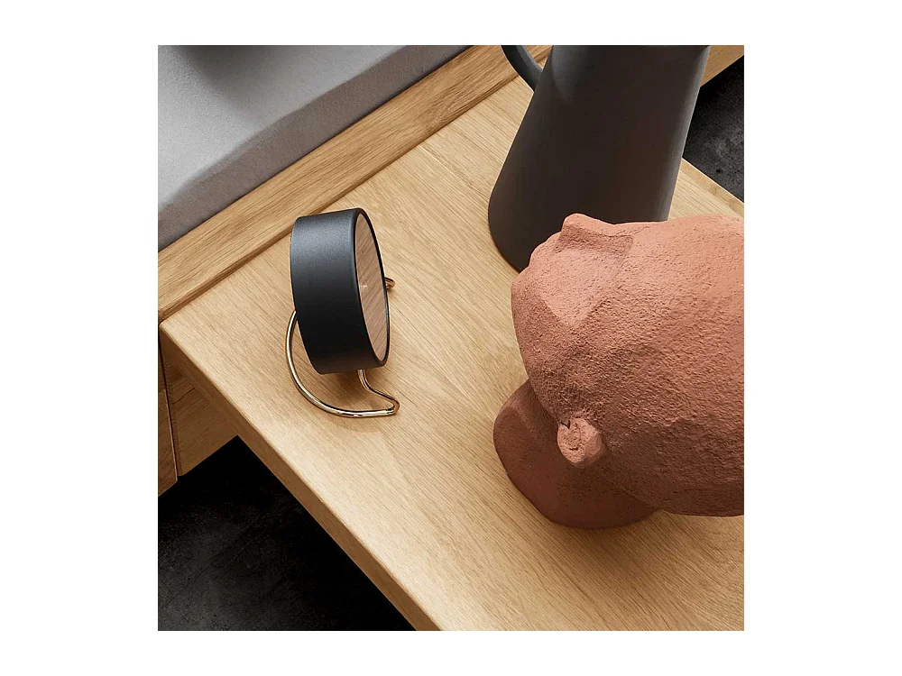 Hochwertiges Doppelbett aus Wildeiche Massivholz Metall (dreiteilig)