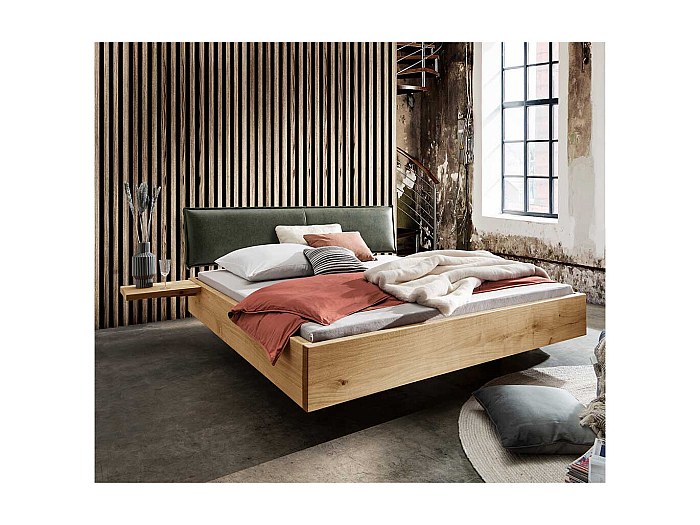 Hochwertiges Doppelbett aus Wildeiche Massivholz Metall (dreiteilig)