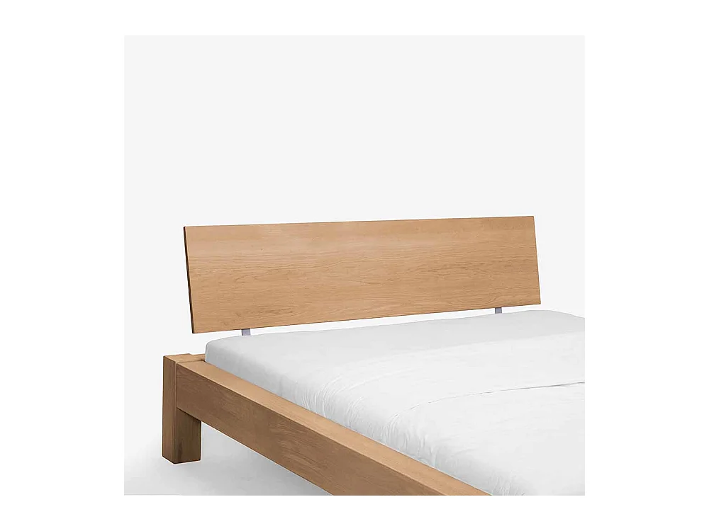 Singlebett aus Wildeiche massiv Honigfarben geölt