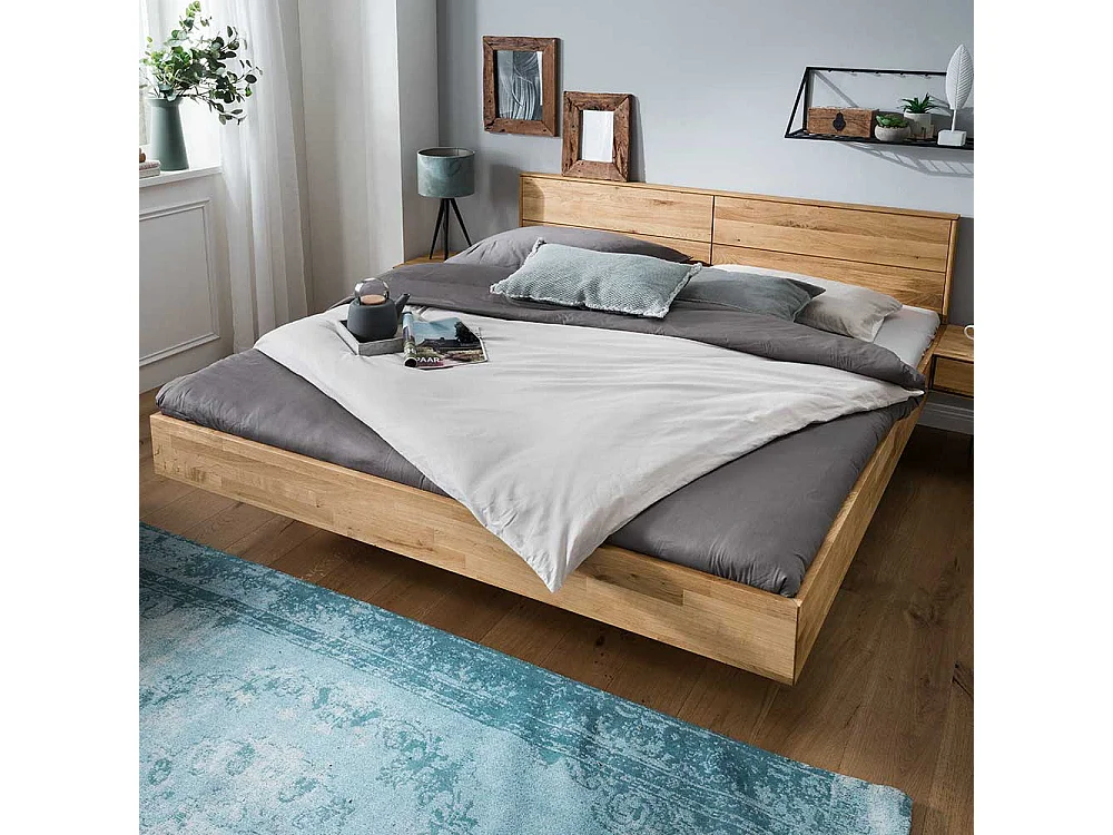 Massivholz Bett aus Wildeiche geölt Schwebesockel
