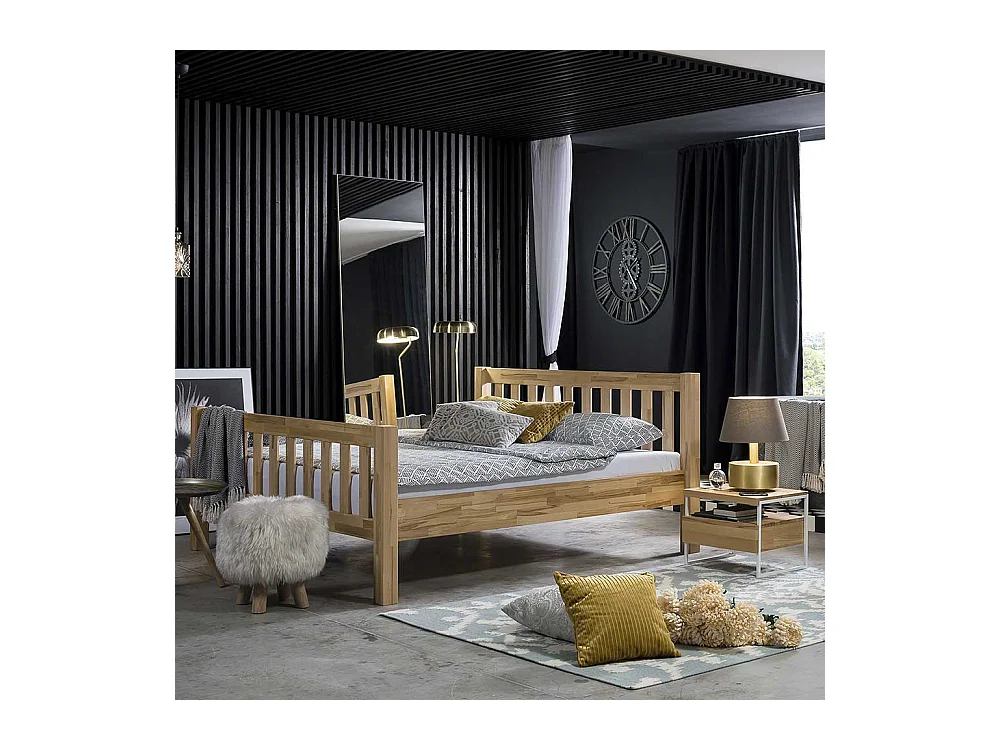Bett aus Kernbuche massiv mit Nachttischen (dreiteilig)