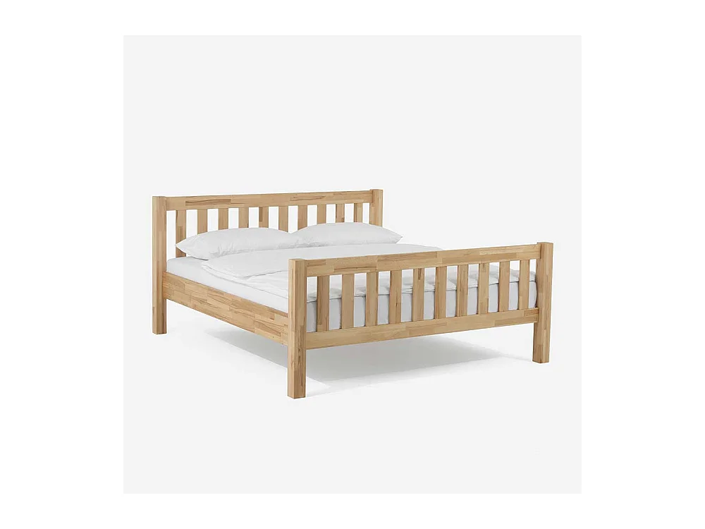 Bett aus Kernbuche massiv mit Nachttischen (dreiteilig)