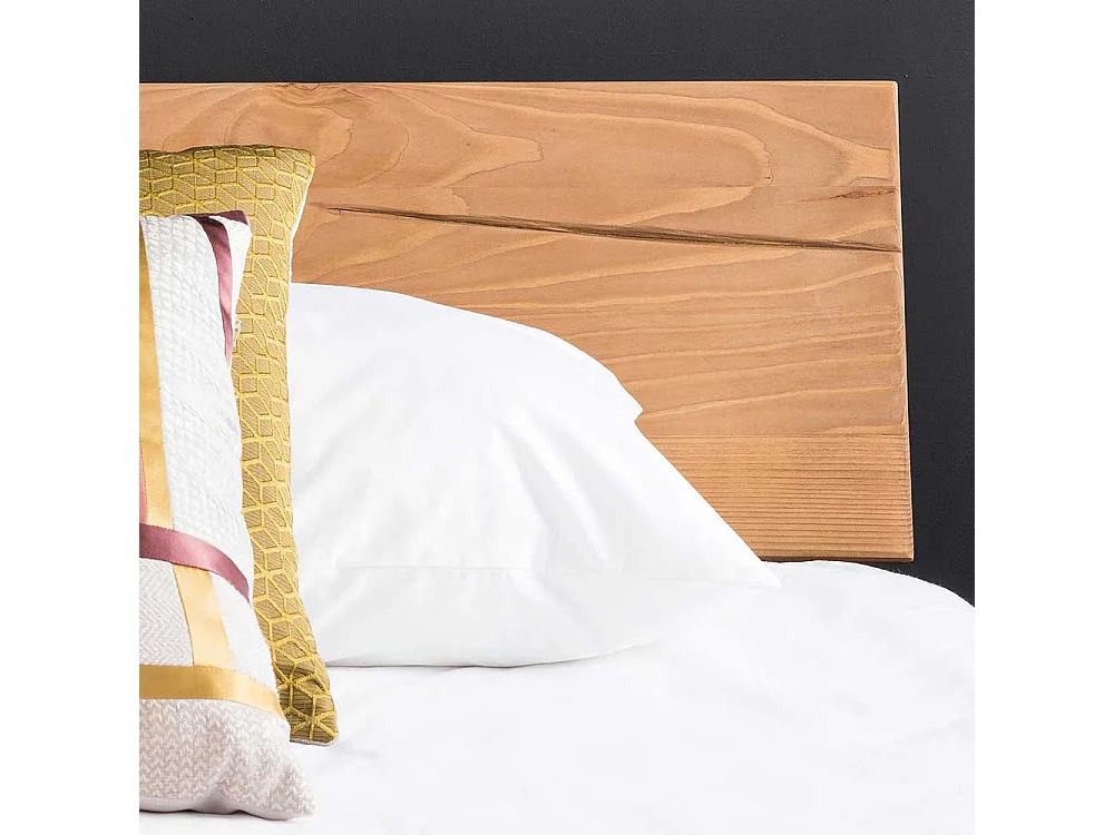 Balken Holzbett aus Fichte Massivholz rustikalen Landhausstil