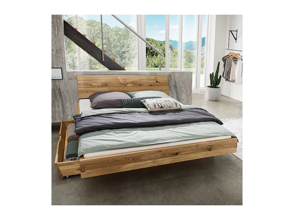 Naturholzbett aus Wildeiche Bettkasten