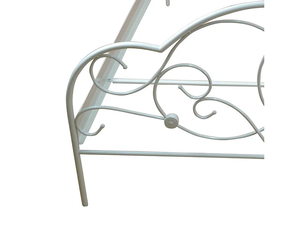 Bett in Creme Weiß Stahl