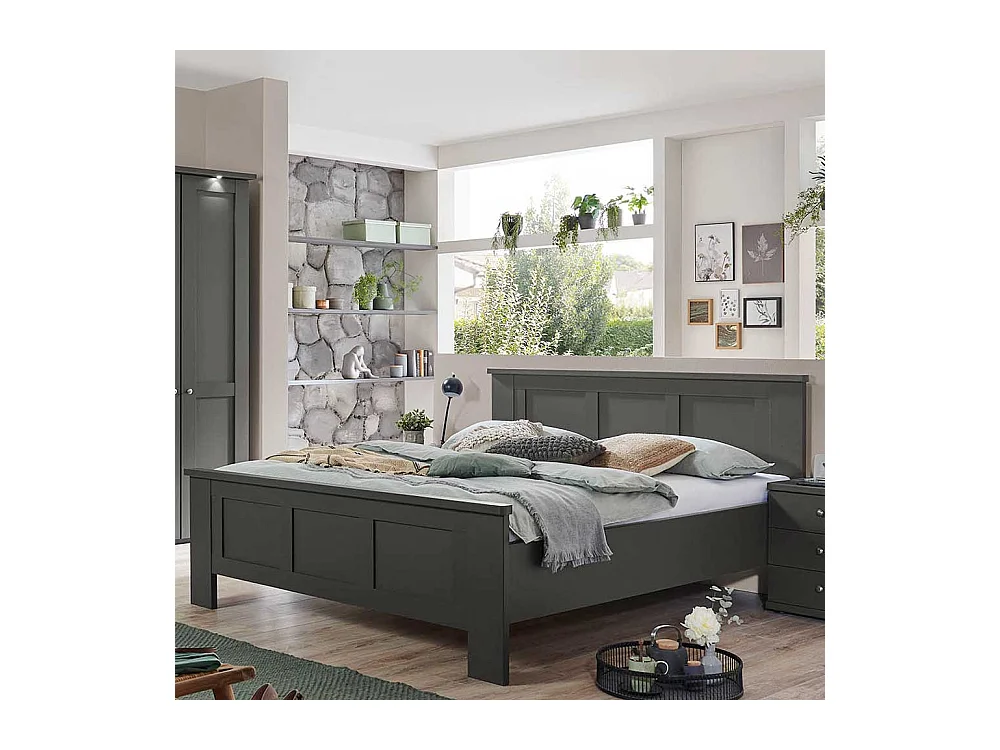 Dunkelgraues Landhaus Bett im Landhausstil auch mit Nachtkonsole bestellbar