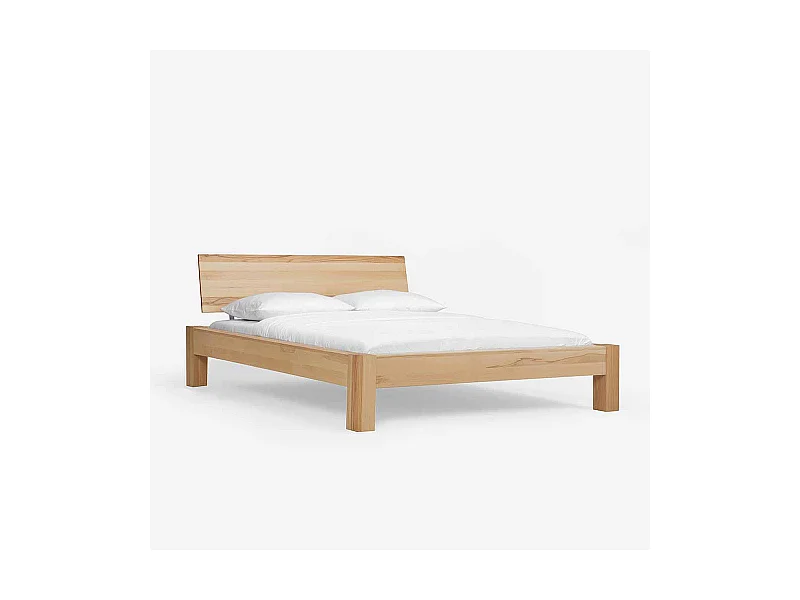 Holz Bett aus Kernbuche massiv geölt