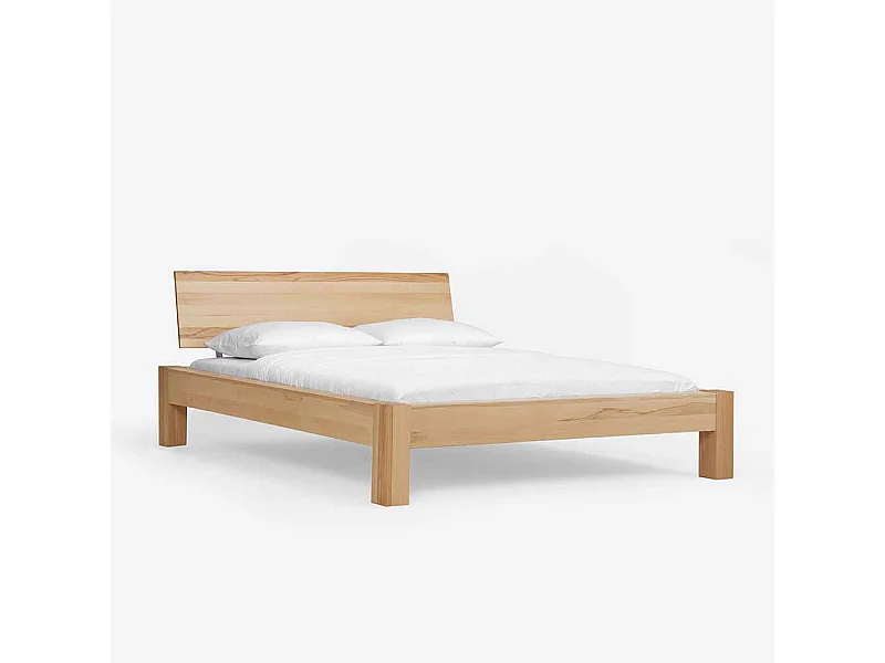 Holz Bett aus Kernbuche massiv geölt