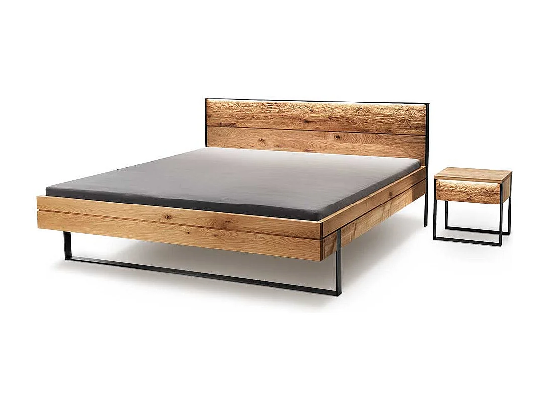 Massivholz Bett Wildeiche 45 cm Einstiegshöhe 140x200 cm