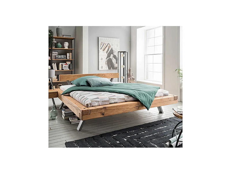 Massives Balkenbett aus Wildeiche geölt modern