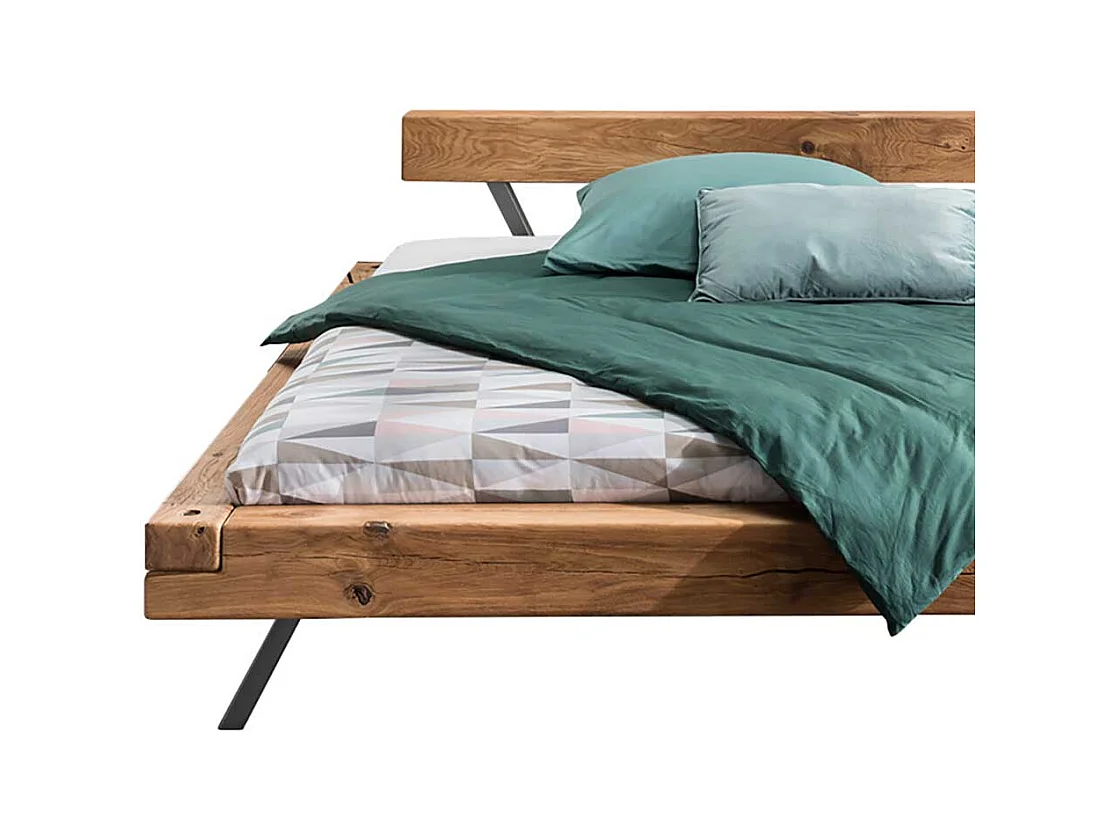 Massives Balkenbett aus Wildeiche geölt modern