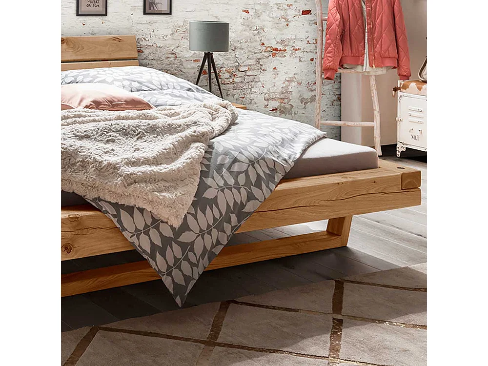 Balkenbett aus Wildeiche Massivholz Nachttischen (dreiteilig)