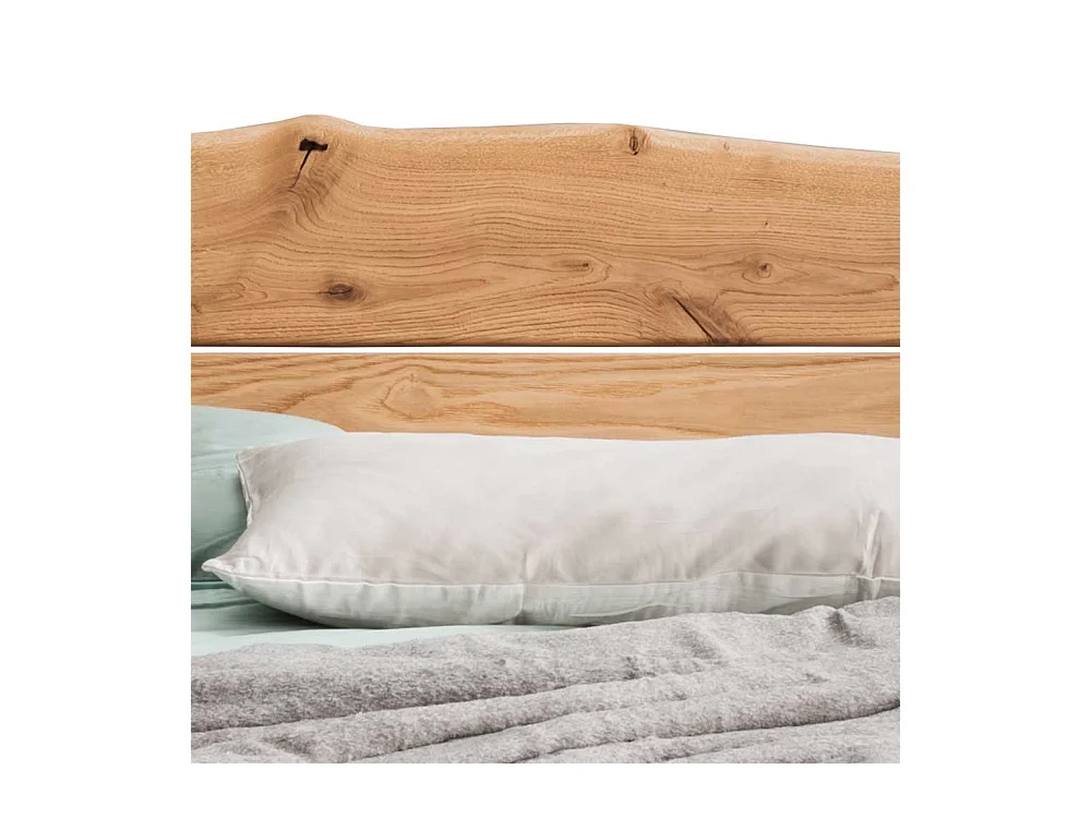 Massivholz Bett in Wildeichefarben geölt zwei Nachtkommoden (dreiteilig)