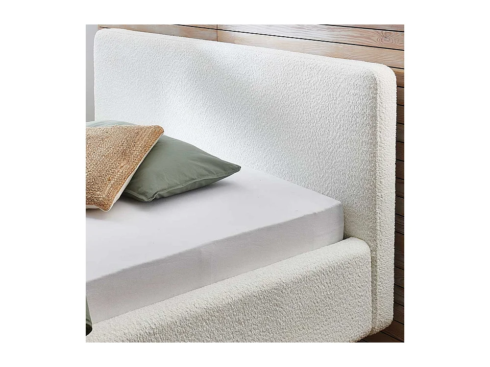 Polsterbett Cremeweiss aus Webplüsch Vierfußgestell aus Holz