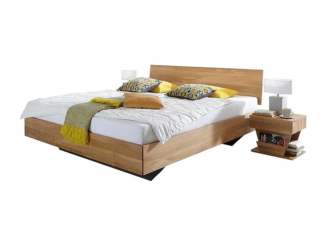 Bett aus Wildeiche Massivholz schwebend (dreiteilig)