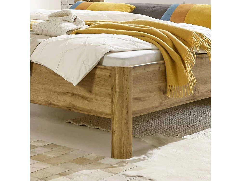 Bett in Eiche Weiß Polsterkopfteil