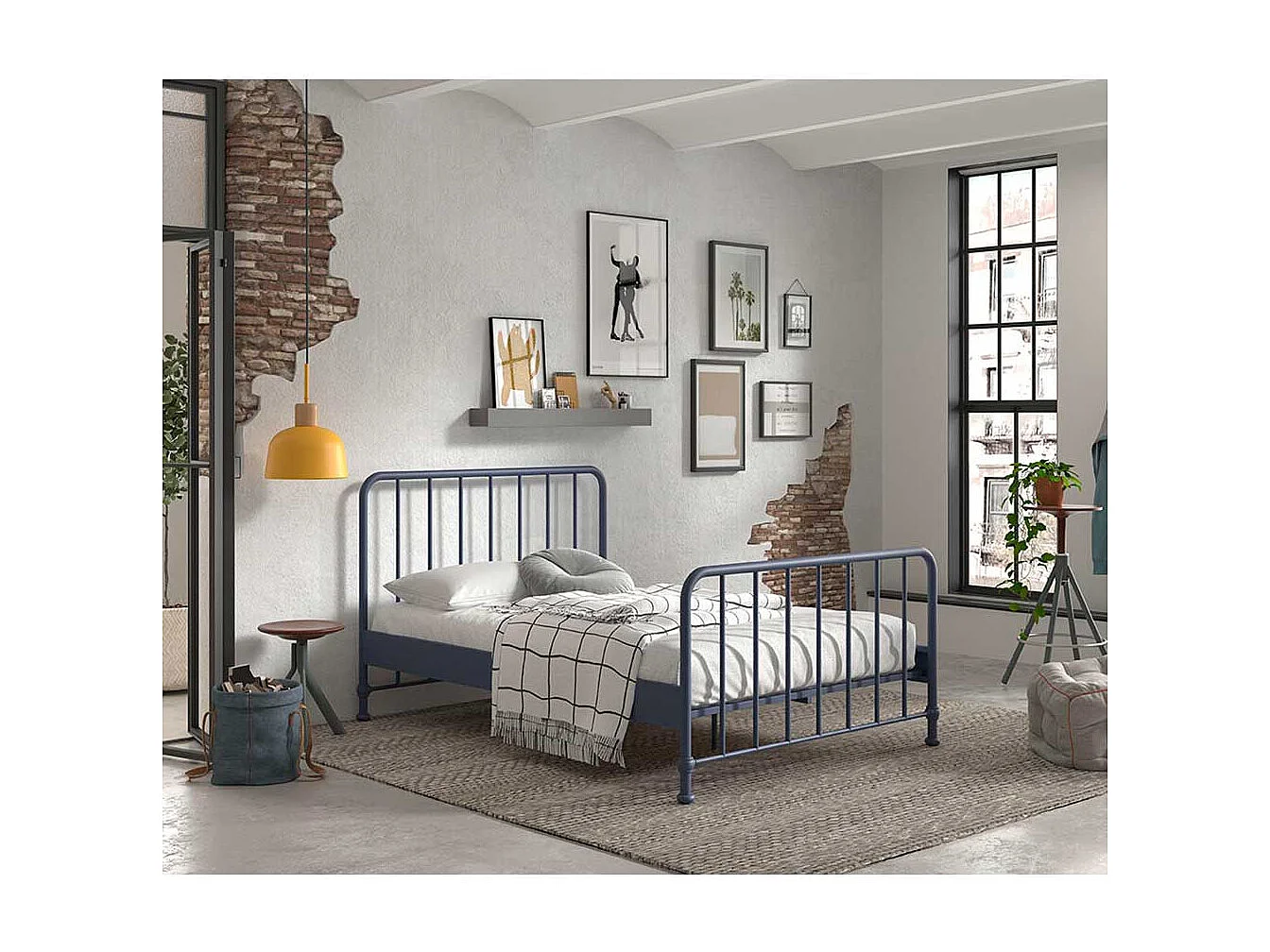 Metallrahmen Bett in Blau pulverbeschichtet