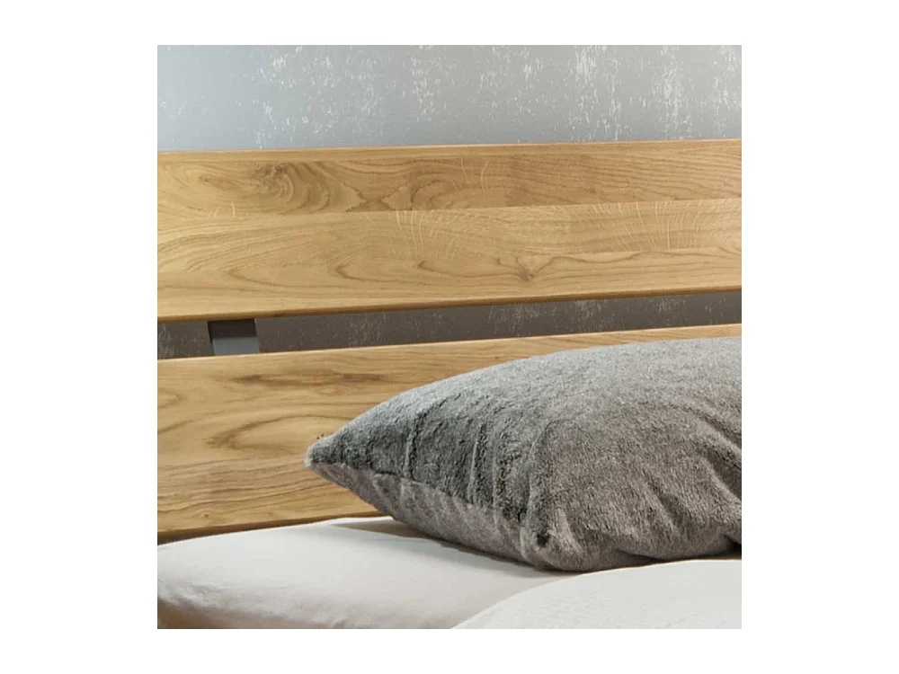 Naturholzbett aus Eiche Massivholz modern